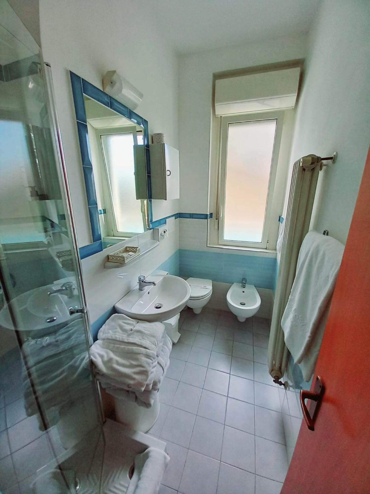 Hotel Ariella Milano Marittima Ngoại thất bức ảnh